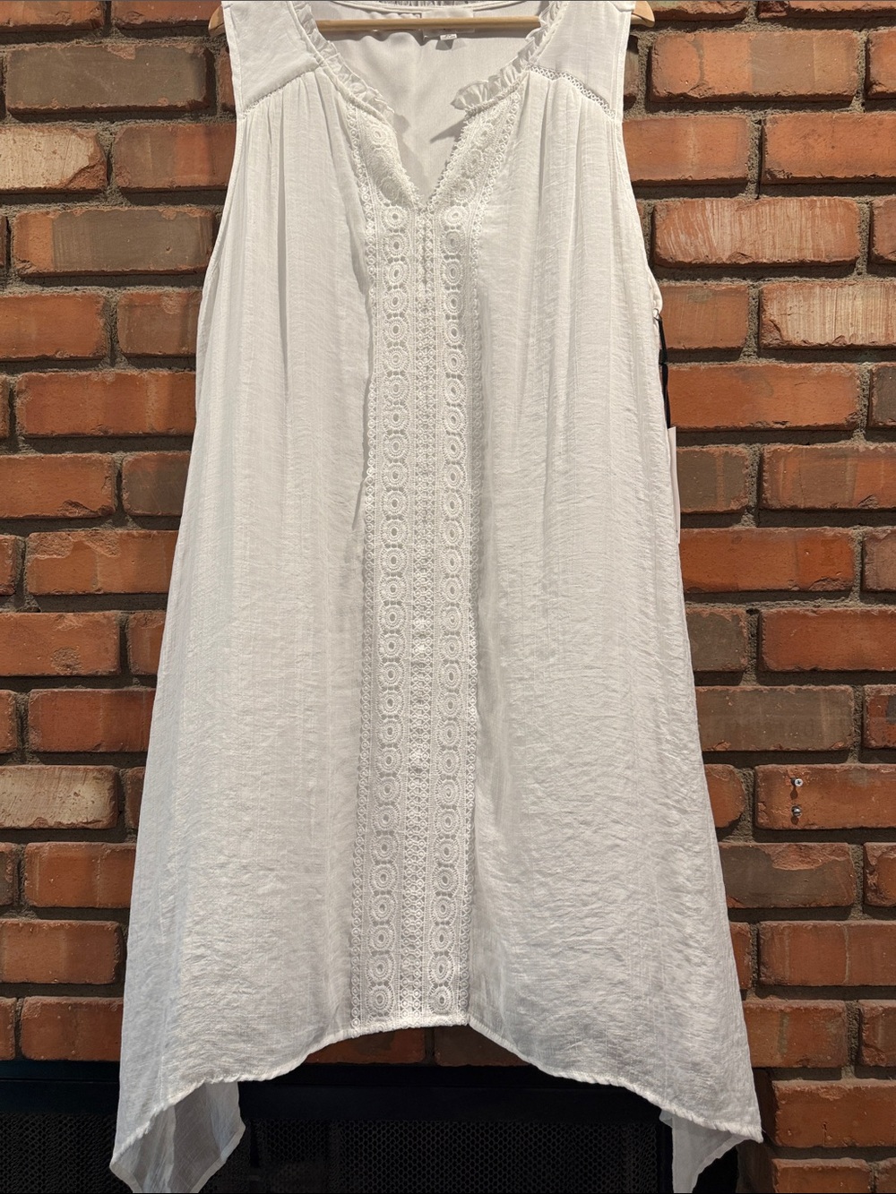 Fyve White Ruffled Edge Sleeveless Top